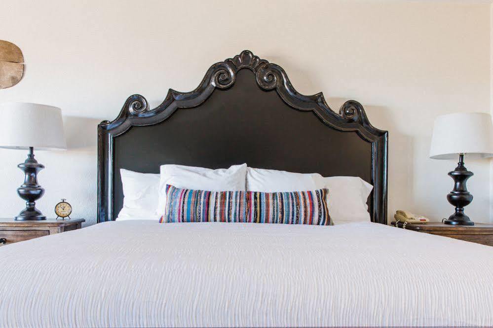 Hotel Hillside Boutique 4*